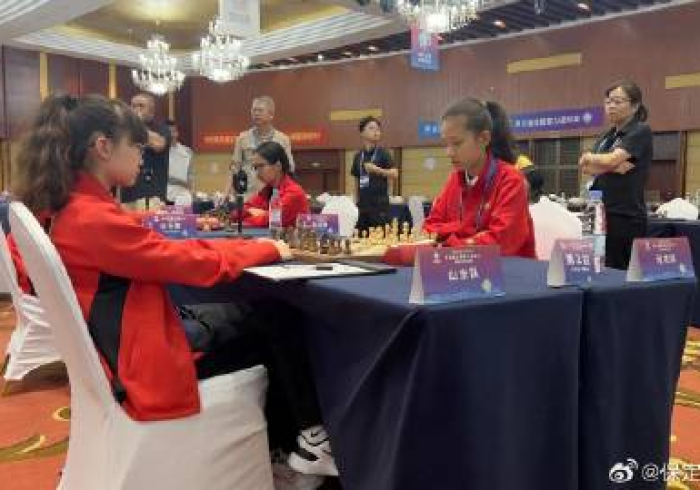 教 程 开 挂 辅 助 ： “ 中 至 二 人 棋 牌 是 如 何 算 胜 率 的 ! 详 细 开 挂 教 程